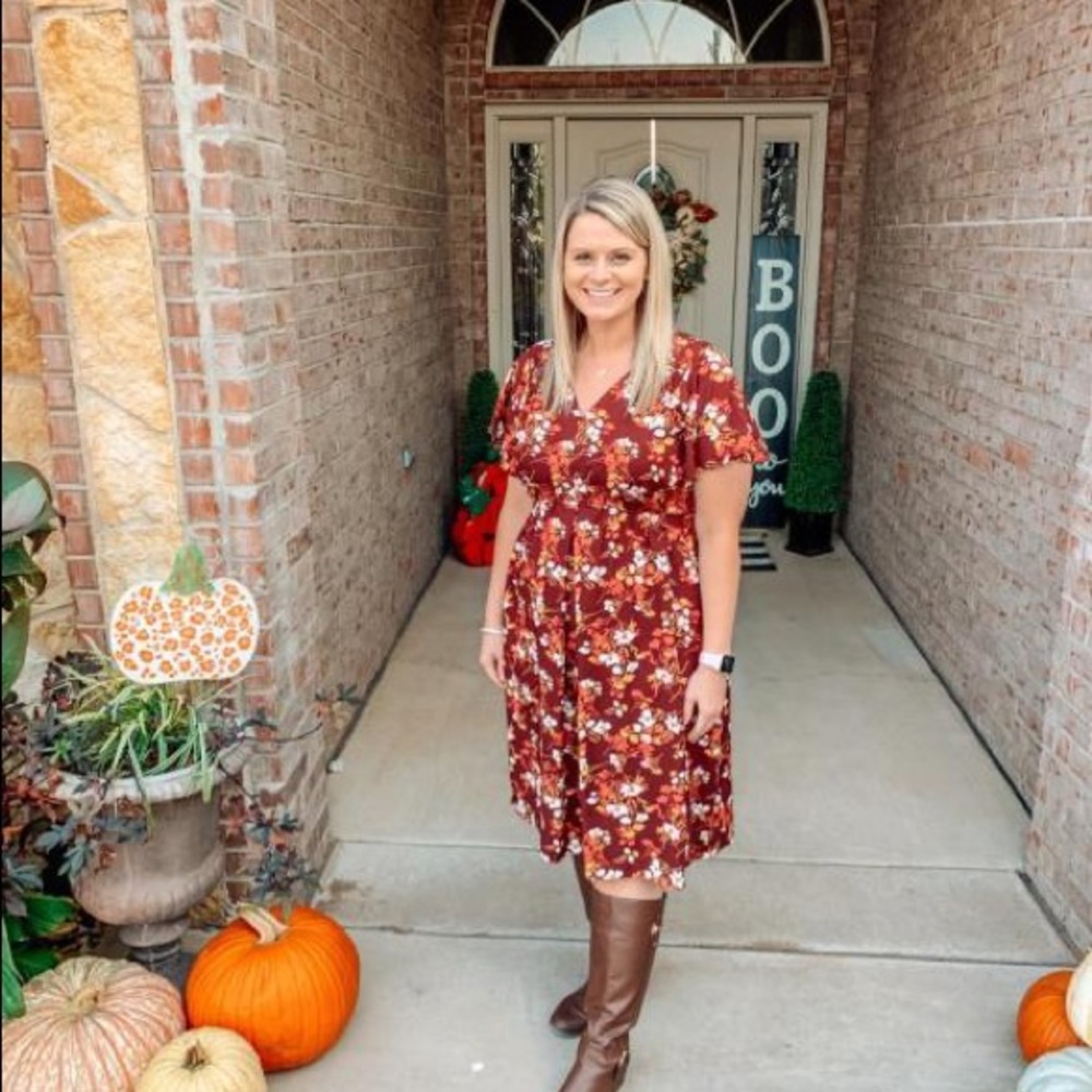 Short Sleeve Woven Maternity Dress